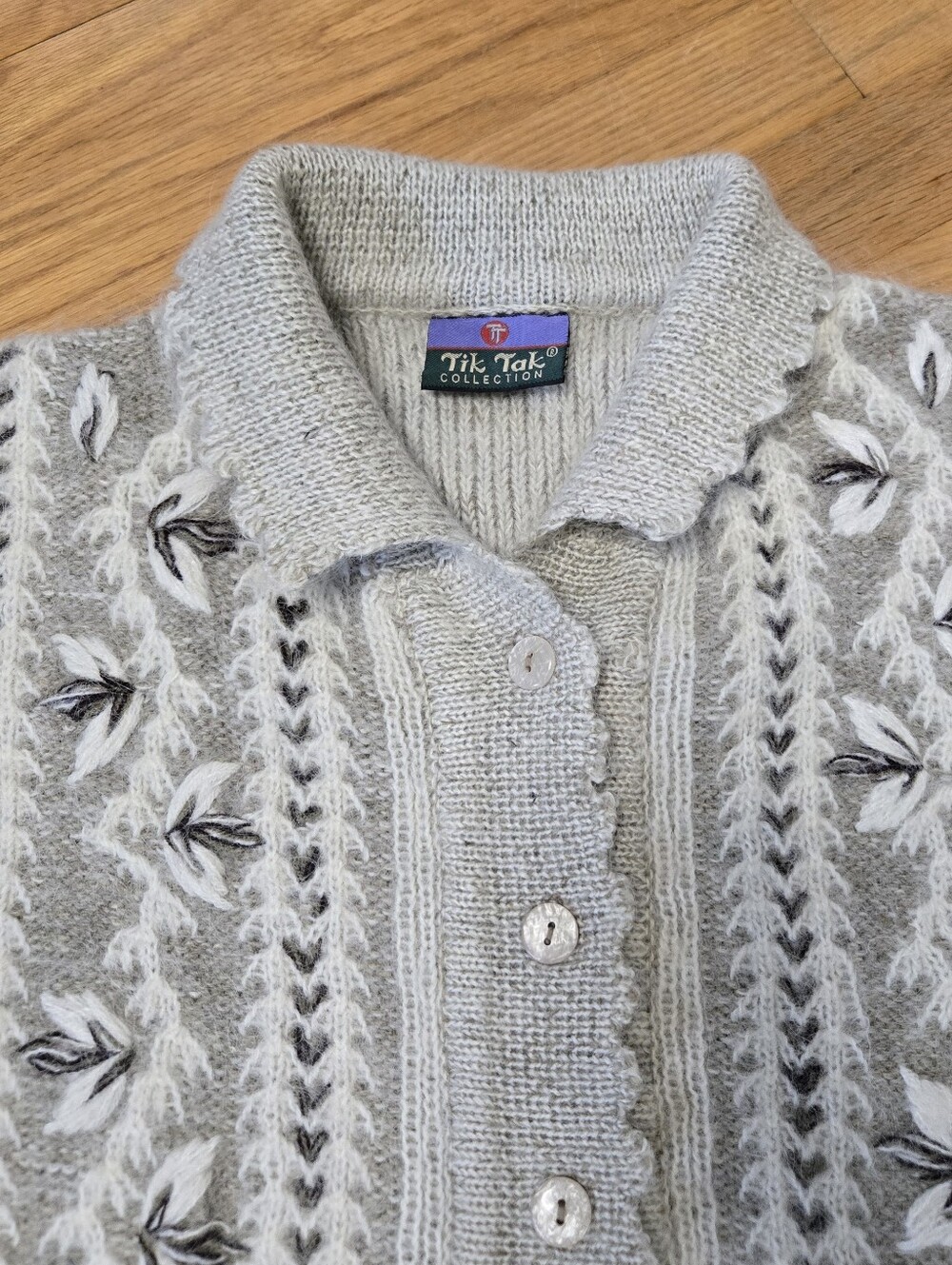 Vintage Mohair Tik Tak Collection Mens Cardigan Mother Of Pearl Buttons